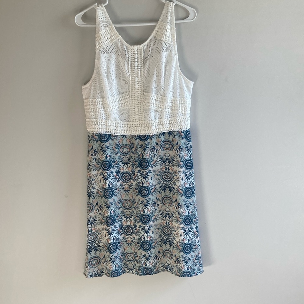Elegant White and Blue Patterned Dress